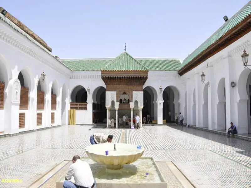 al quarawiyyin mosque Things to do in Fez Morocco