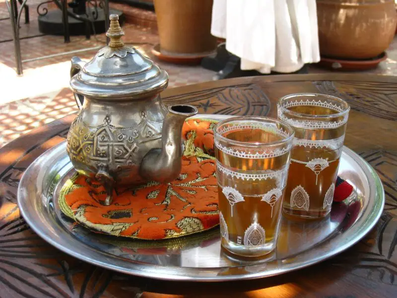 drink moroccan tea what to do in Marrakech morocco